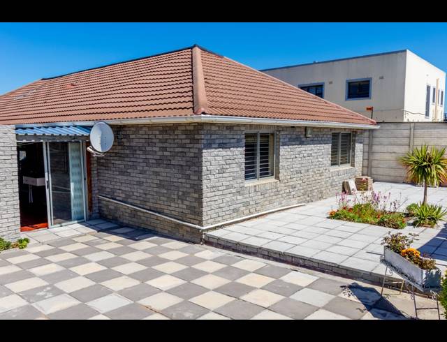 4 BEDROOM FREESTANDING SOLD IN BELHAR